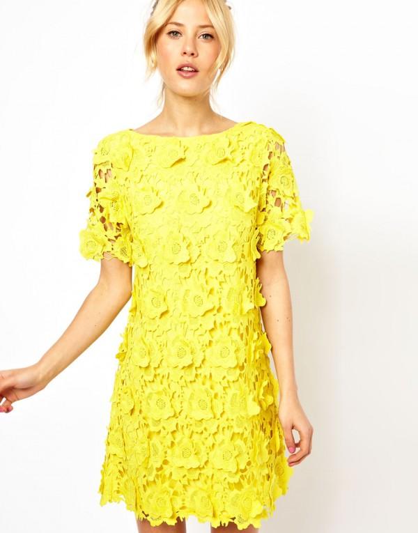 жёлтое платье 
